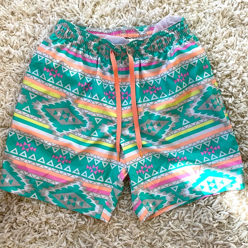 Chubbies Men’s Shorts Size Medium - 7 inch inseam